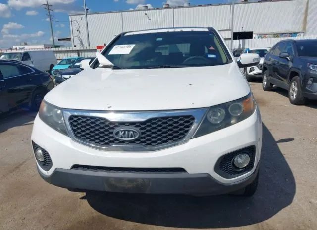 Photo 5 VIN: 5XYKU4A22BG022745 - KIA SORENTO 