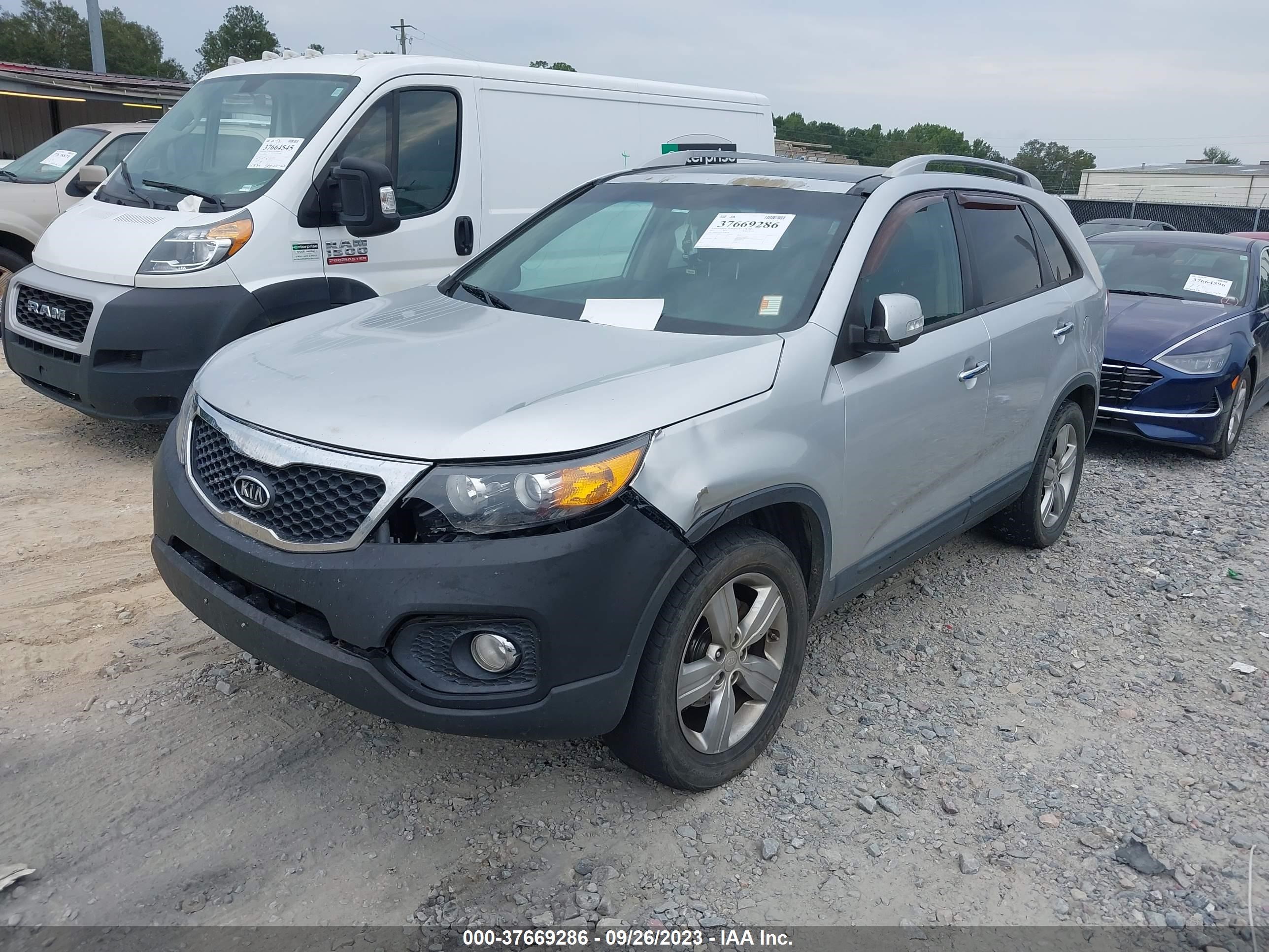 Photo 1 VIN: 5XYKU4A22CG285058 - KIA SORENTO 