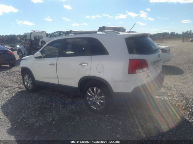 Photo 2 VIN: 5XYKU4A23BG040008 - KIA SORENTO 