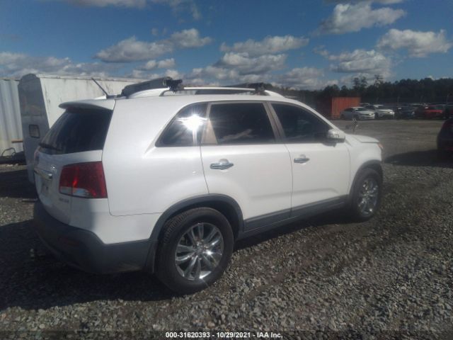 Photo 3 VIN: 5XYKU4A23BG040008 - KIA SORENTO 