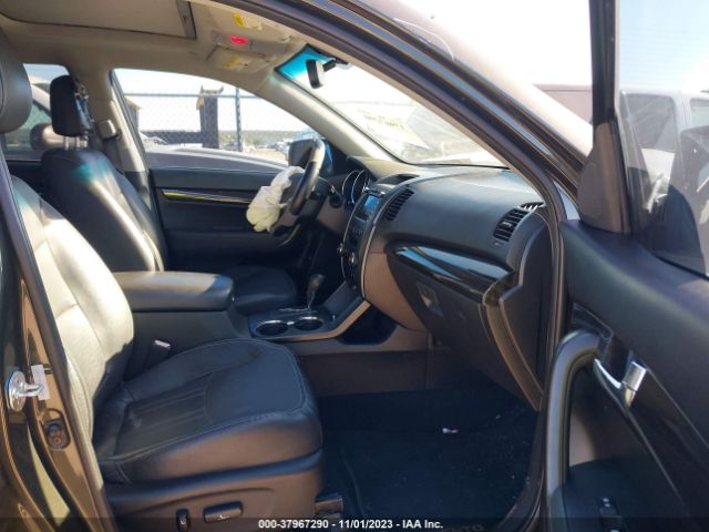 Photo 4 VIN: 5XYKU4A23CG207484 - KIA SORENTO 