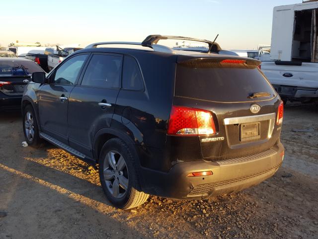 Photo 2 VIN: 5XYKU4A23CG240291 - KIA SORENTO EX 