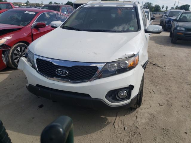 Photo 8 VIN: 5XYKU4A23CG246835 - KIA SORENTO EX 