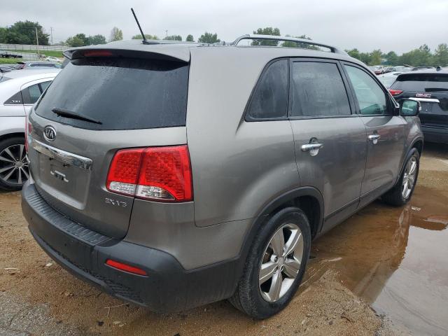 Photo 2 VIN: 5XYKU4A24DG340613 - KIA SORENTO EX 