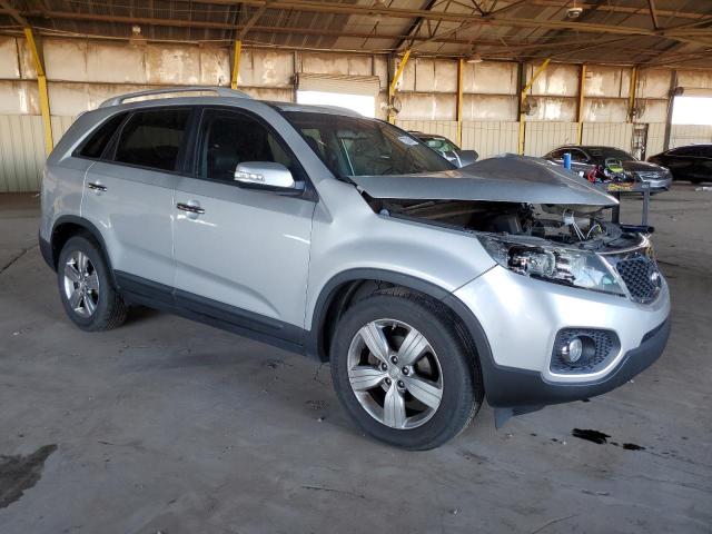 Photo 3 VIN: 5XYKU4A24DG363941 - KIA SORENTO EX 