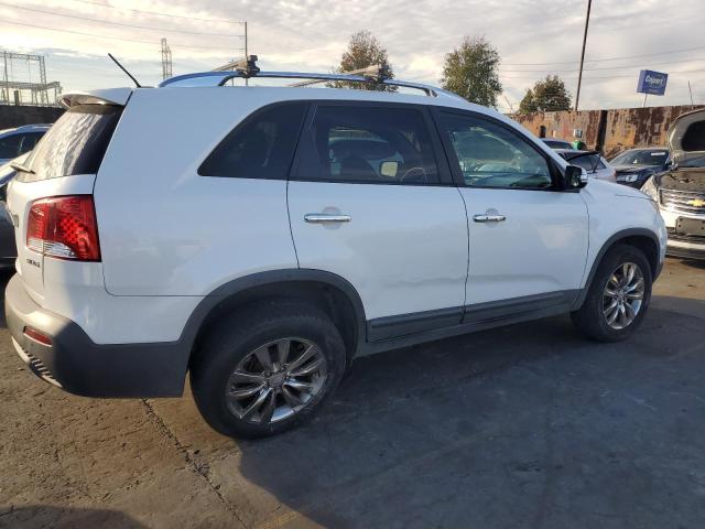 Photo 2 VIN: 5XYKU4A25BG126307 - KIA SORENTO 