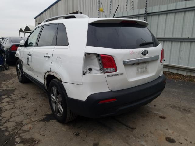 Photo 2 VIN: 5XYKU4A25DG394986 - KIA SORENTO EX 