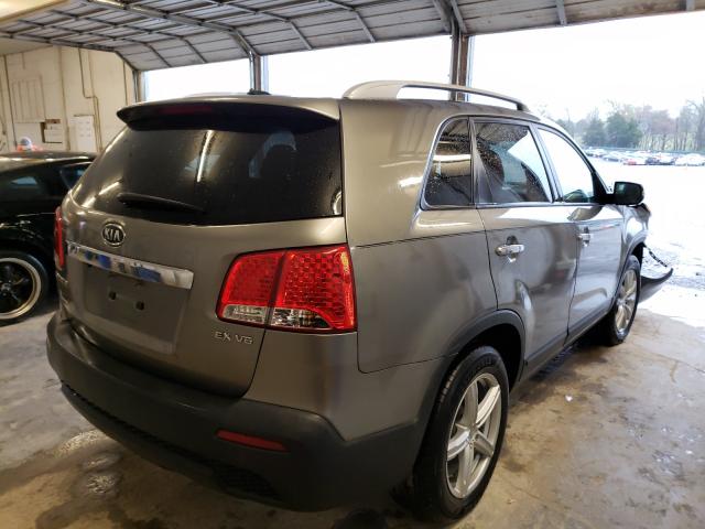 Photo 3 VIN: 5XYKU4A26BG001803 - KIA SORENTO EX 