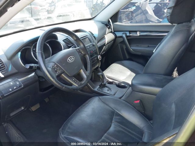 Photo 4 VIN: 5XYKU4A26DG381504 - KIA SORENTO 