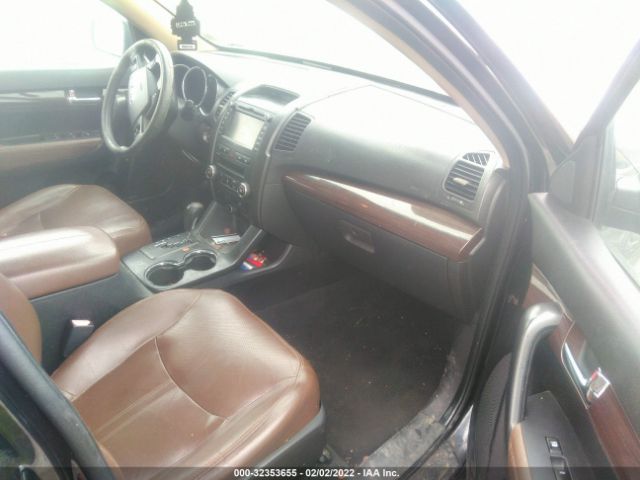 Photo 4 VIN: 5XYKU4A27BG177808 - KIA SORENTO 