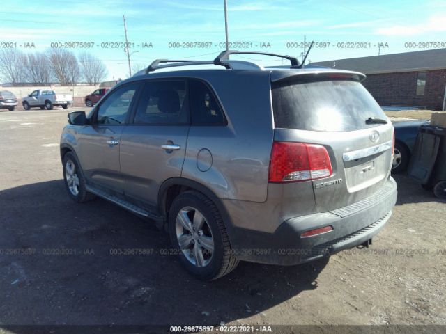 Photo 2 VIN: 5XYKU4A27CG201607 - KIA SORENTO 