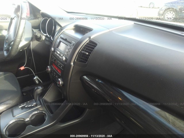 Photo 4 VIN: 5XYKU4A29BG003884 - KIA SORENTO 