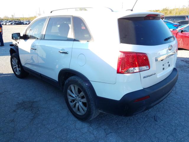 Photo 2 VIN: 5XYKU4A29BG023973 - KIA SORENTO EX 