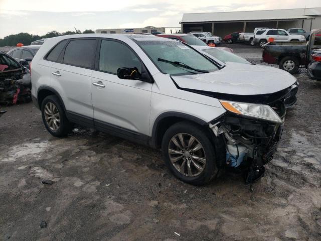 Photo 3 VIN: 5XYKU4A29BG024380 - KIA SORENTO EX 