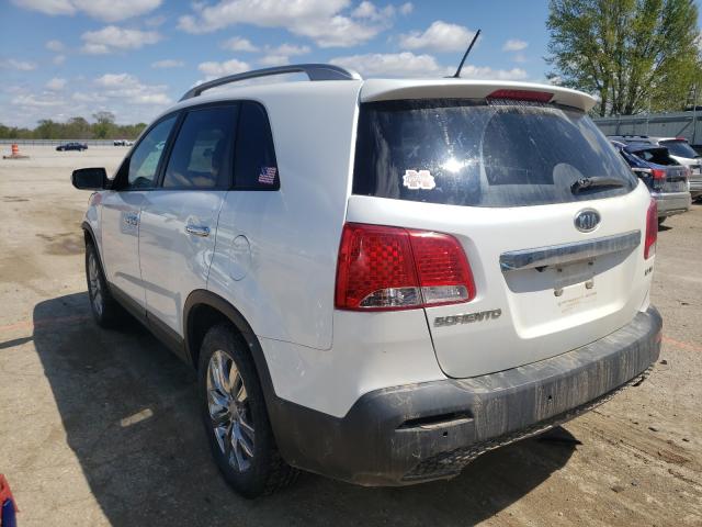 Photo 2 VIN: 5XYKU4A29BG043365 - KIA SORENTO EX 