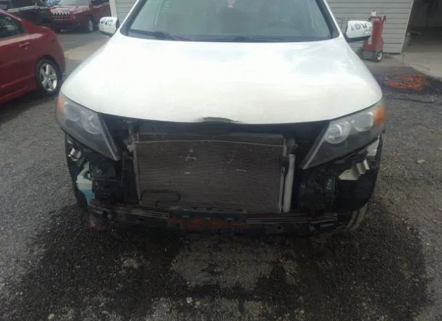 Photo 5 VIN: 5XYKU4A29BG073563 - KIA SORENTO 