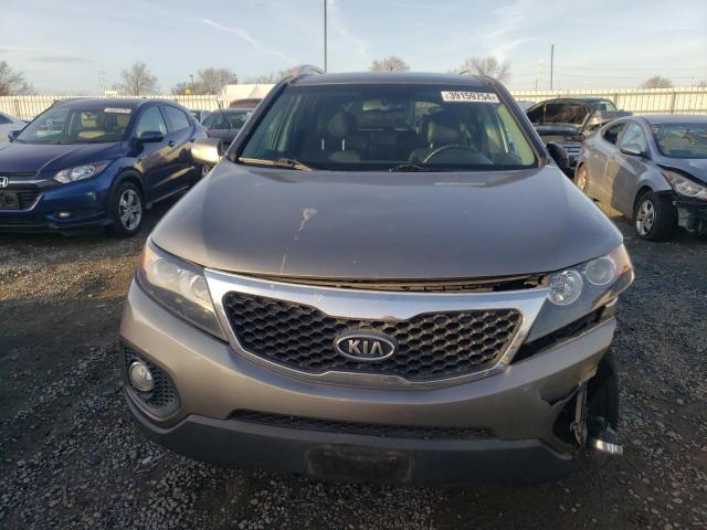 Photo 4 VIN: 5XYKU4A29CG264112 - KIA SORENTO 