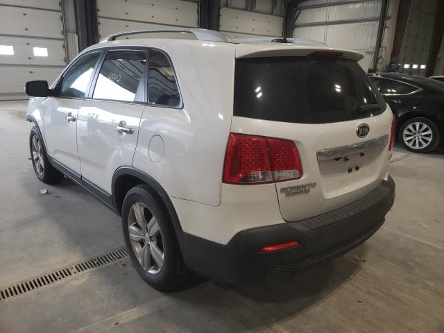 Photo 2 VIN: 5XYKU4A29CG291326 - KIA SORENTO EX 