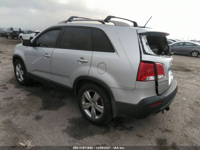 Photo 2 VIN: 5XYKU4A29CG308142 - KIA SORENTO 