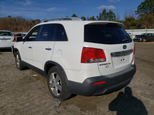 Photo 2 VIN: 5XYKU4A29DG394392 - KIA SORENTO EX 