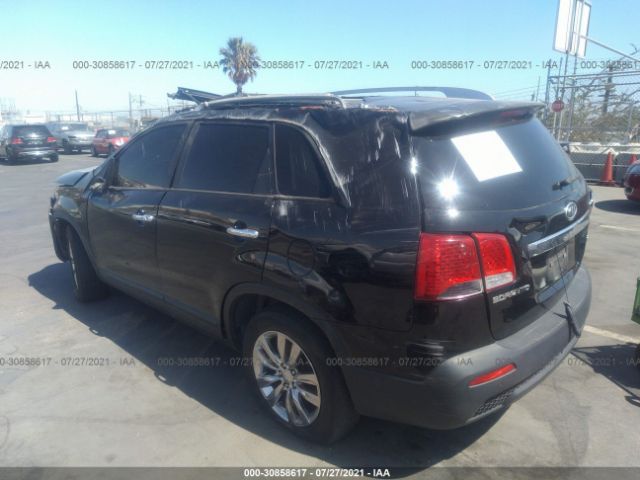 Photo 2 VIN: 5XYKU4A2XBG038644 - KIA SORENTO 