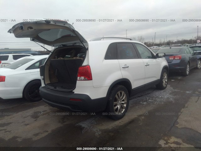 Photo 3 VIN: 5XYKU4A2XBG045979 - KIA SORENTO 