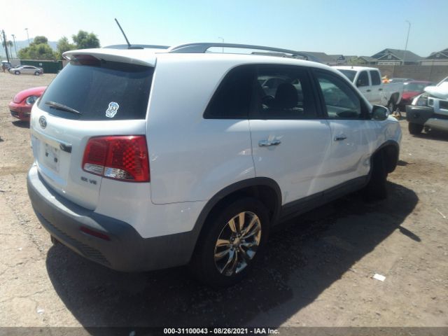 Photo 3 VIN: 5XYKU4A2XBG075001 - KIA SORENTO 