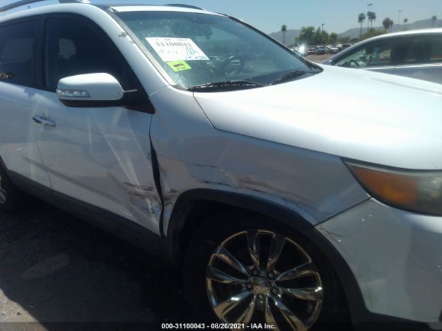 Photo 5 VIN: 5XYKU4A2XBG075001 - KIA SORENTO 