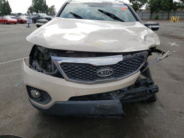 Photo 10 VIN: 5XYKU4A2XBG112564 - KIA SORENTO EX 