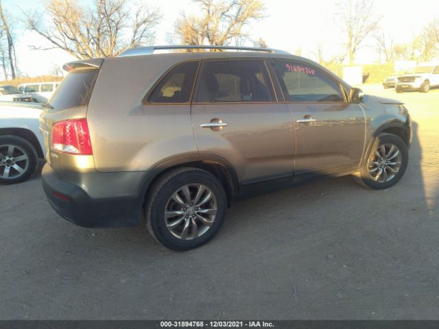 Photo 3 VIN: 5XYKU4A2XBG114363 - KIA SORENTO 