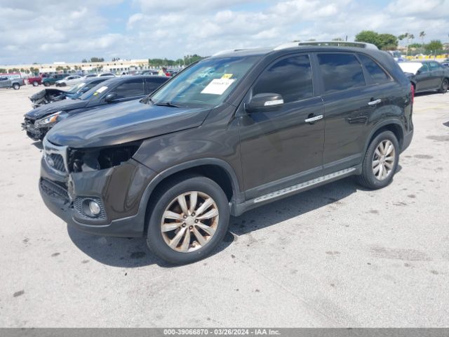 Photo 1 VIN: 5XYKU4A2XBG164647 - KIA SORENTO 