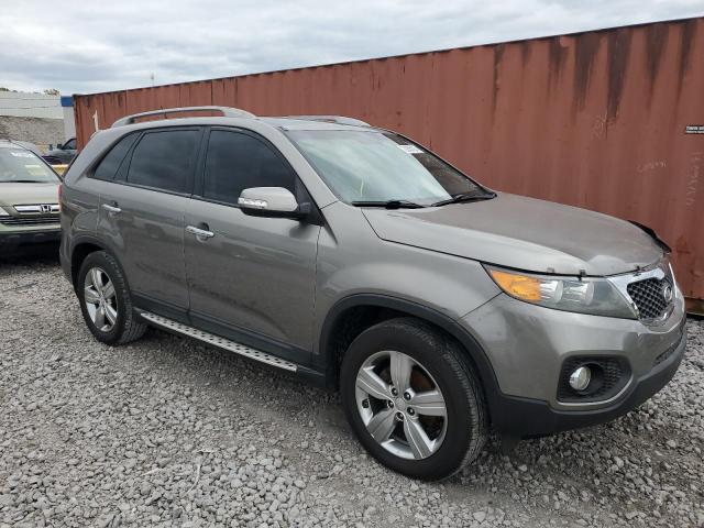 Photo 3 VIN: 5XYKU4A2XCG289827 - KIA SORENTO EX 