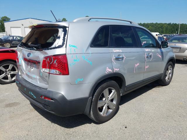 Photo 3 VIN: 5XYKU4A2XCG290198 - KIA SORENTO EX 