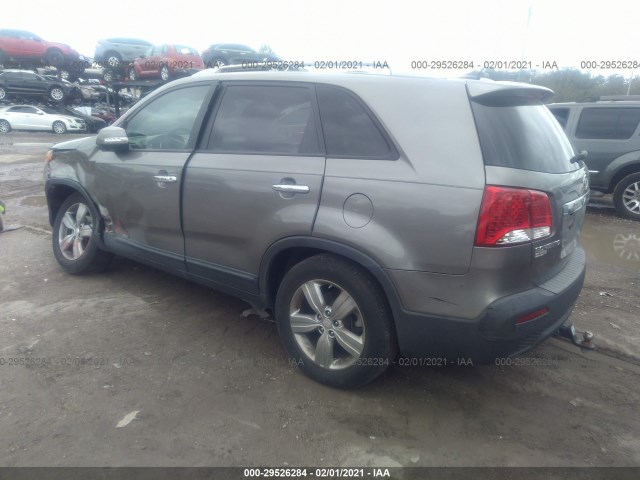 Photo 2 VIN: 5XYKU4A60DG387561 - KIA SORENTO 