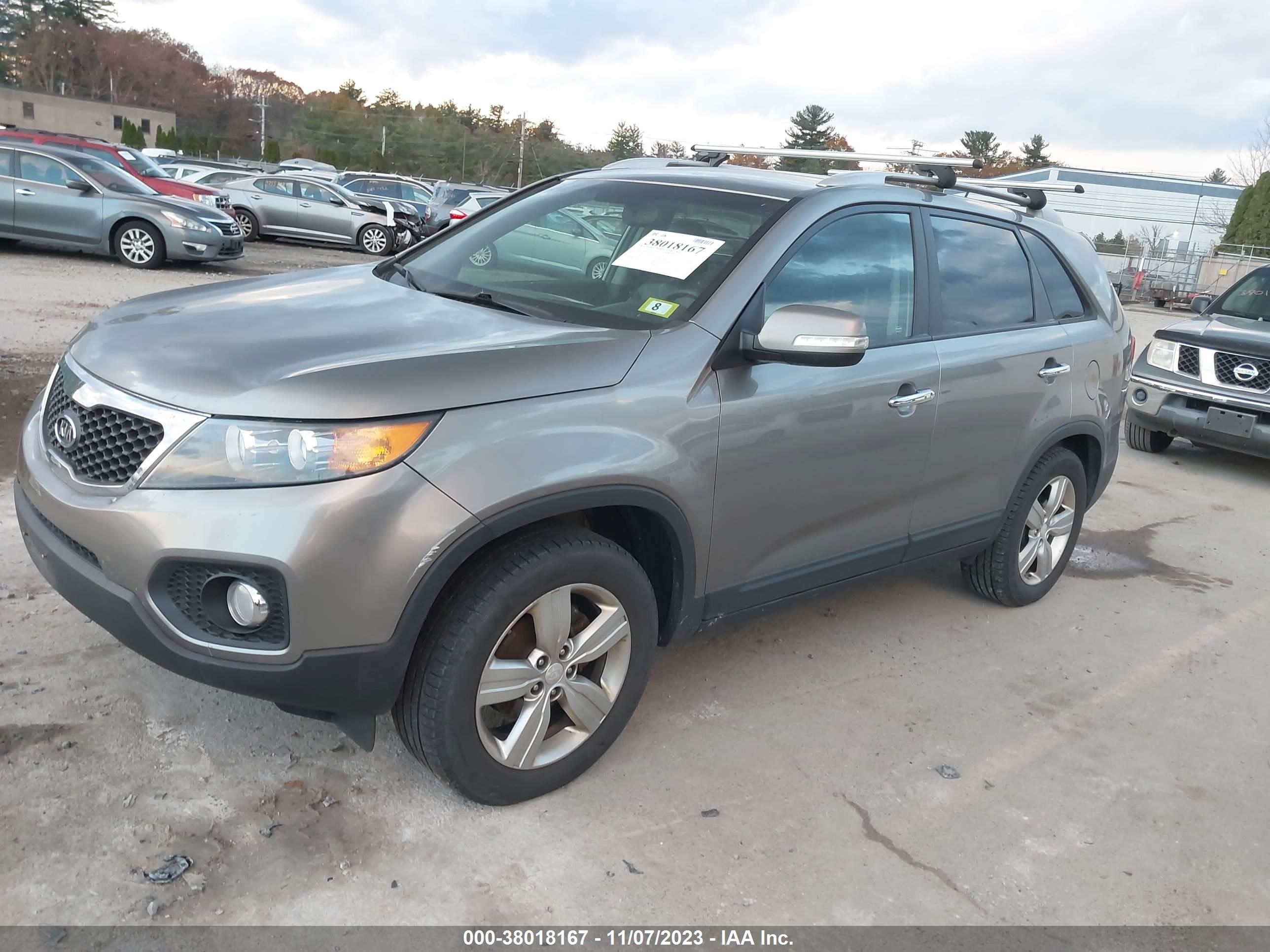 Photo 1 VIN: 5XYKU4A60DG418467 - KIA SORENTO 