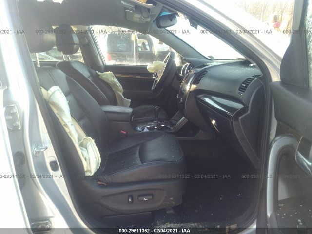 Photo 4 VIN: 5XYKU4A61CG214811 - KIA SORENTO 