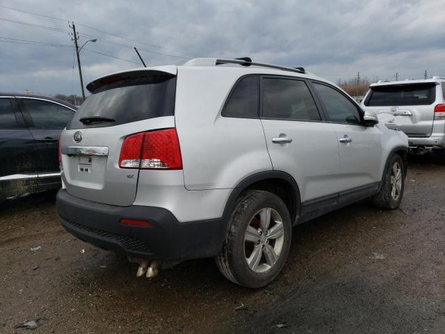 Photo 2 VIN: 5XYKU4A65CG207747 - KIA SORENTO EX 