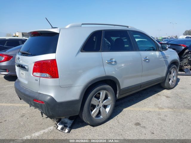 Photo 3 VIN: 5XYKU4A66DG373504 - KIA SORENTO 