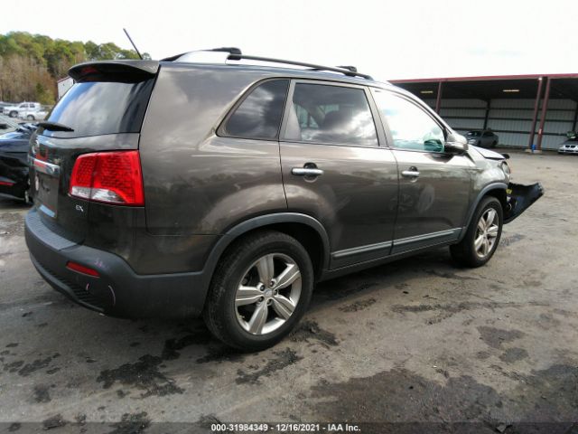 Photo 3 VIN: 5XYKU4A67DG414318 - KIA SORENTO 