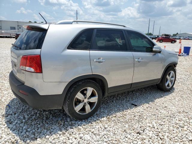 Photo 2 VIN: 5XYKU4A67DG419454 - KIA SORENTO EX 