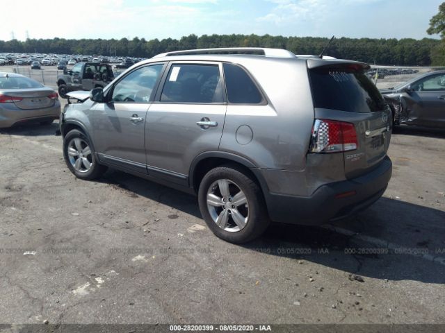 Photo 2 VIN: 5XYKU4A68DG410021 - KIA SORENTO 