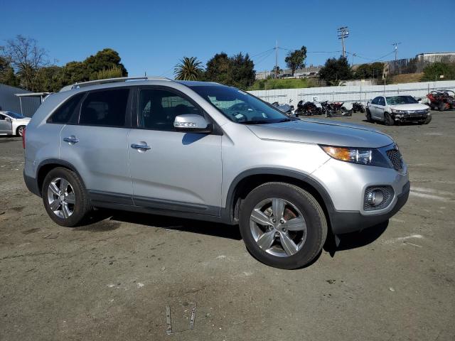 Photo 3 VIN: 5XYKU4A69CG244879 - KIA SORENTO 