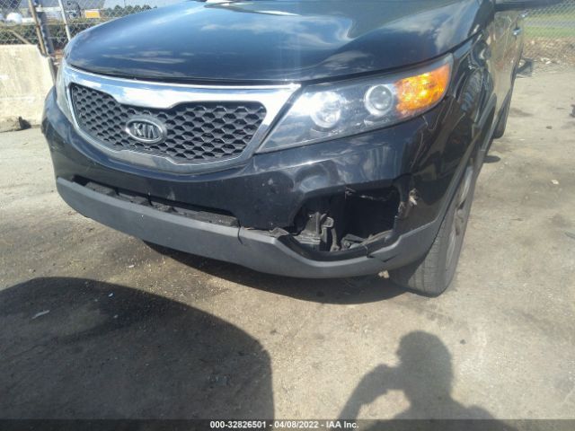 Photo 5 VIN: 5XYKU4A69DG312695 - KIA SORENTO 