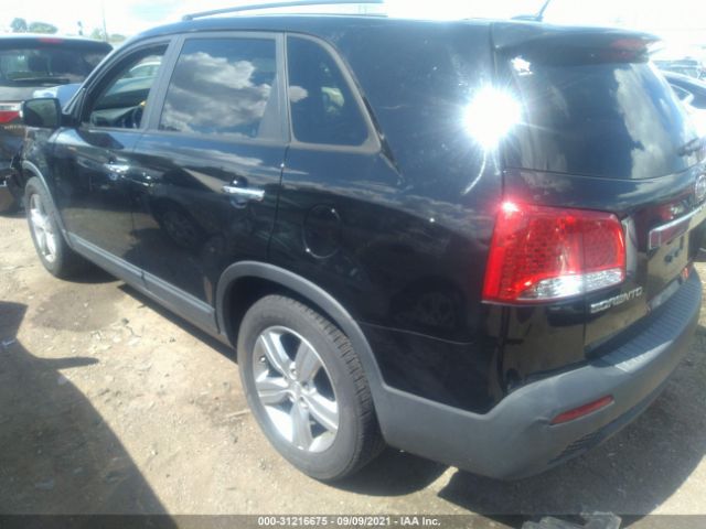 Photo 2 VIN: 5XYKU4A6XCG206593 - KIA SORENTO 