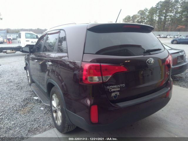 Photo 2 VIN: 5XYKU4A70EG500936 - KIA SORENTO 