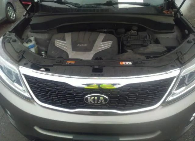 Photo 9 VIN: 5XYKU4A70EG515856 - KIA SORENTO 