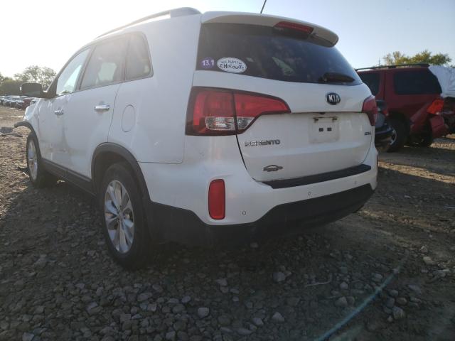 Photo 2 VIN: 5XYKU4A70FG573693 - KIA SORENTO EX 