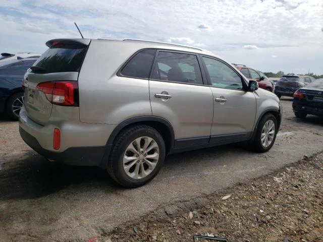 Photo 2 VIN: 5XYKU4A70FG651132 - KIA SORENTO EX 