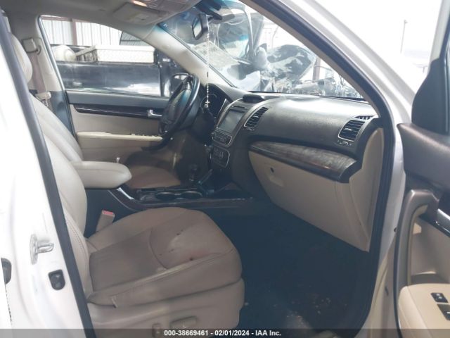 Photo 4 VIN: 5XYKU4A72EG456485 - KIA SORENTO 