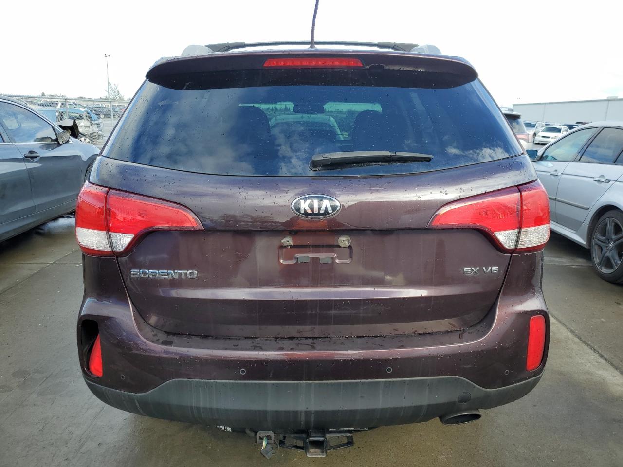 Photo 5 VIN: 5XYKU4A73FG586213 - KIA SORENTO 